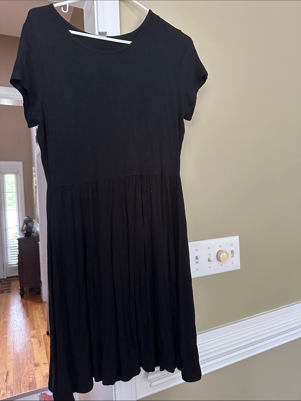 Old Navy Black Short-Sleeve Gathered Waist Mini Dress